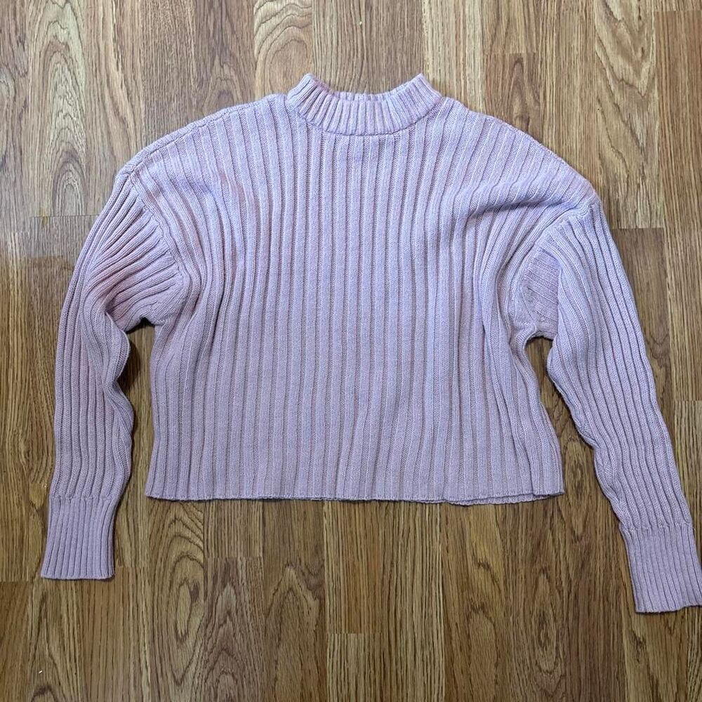 American Eagle Women's Pink Cropped Sweater